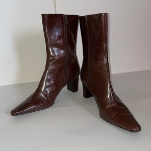 pointed toe brown boots